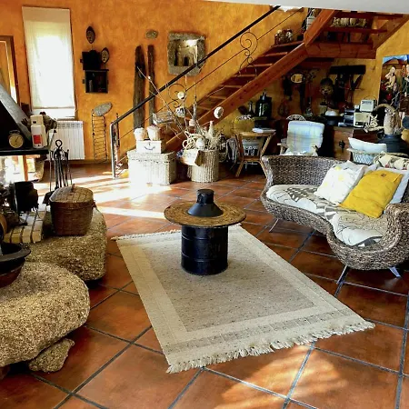 Prázdninový dům Stunning Country Side House With Swimming Pool